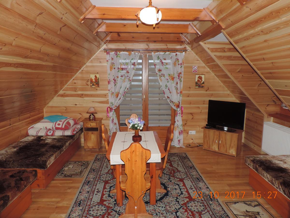 Gamp Pawel Sawicki Hotel Kleszczele Екстериор снимка