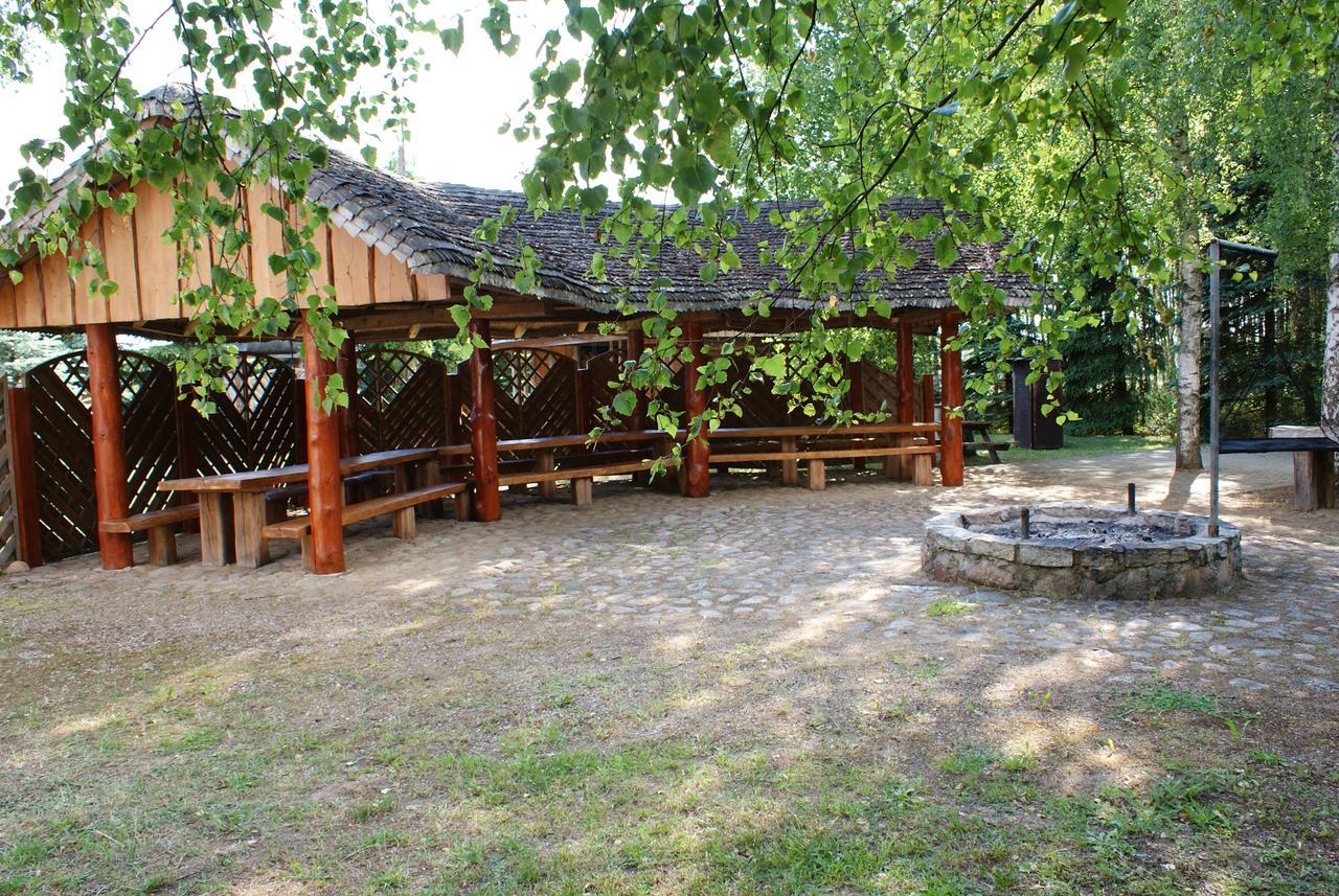 Gamp Pawel Sawicki Hotel Kleszczele Екстериор снимка